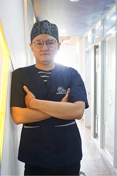 Dr. Gusti